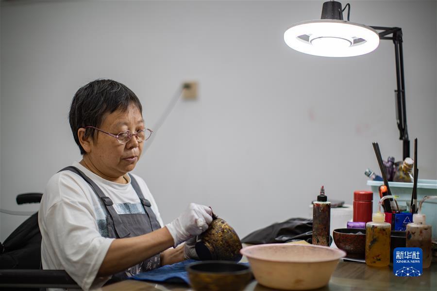 智胜棋牌在线
